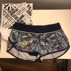Lululemon speed up short